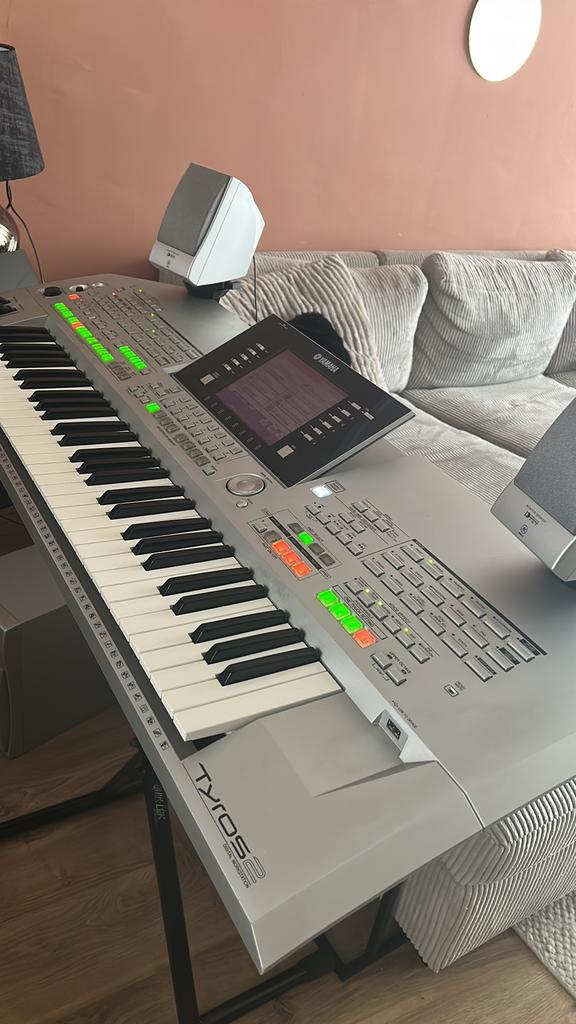 Yamaha tyros 2, Ophalen of Verzenden, Zo goed als nieuw, 61 toetsen, Yamaha