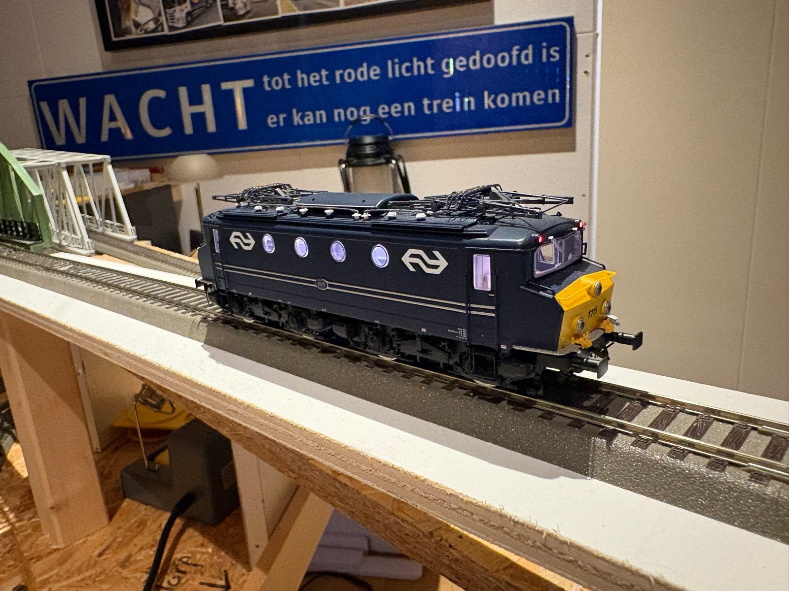Piko NS 1100 Locomotief - Nieuwstaat fullsound, Ophalen, Nieuw, Piko, NS
