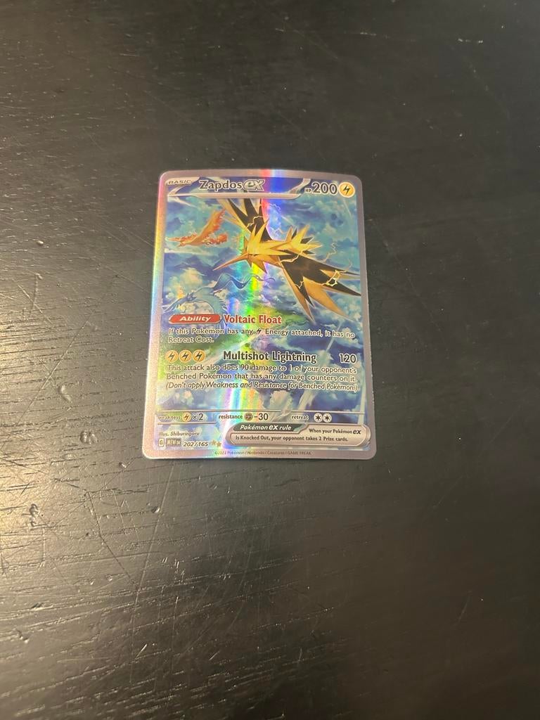 Zapdos EX Pokémon Kaart 207/165 - Obsidian Flames, Ophalen of Verzenden, Zo goed als nieuw, Losse kaart, Foil