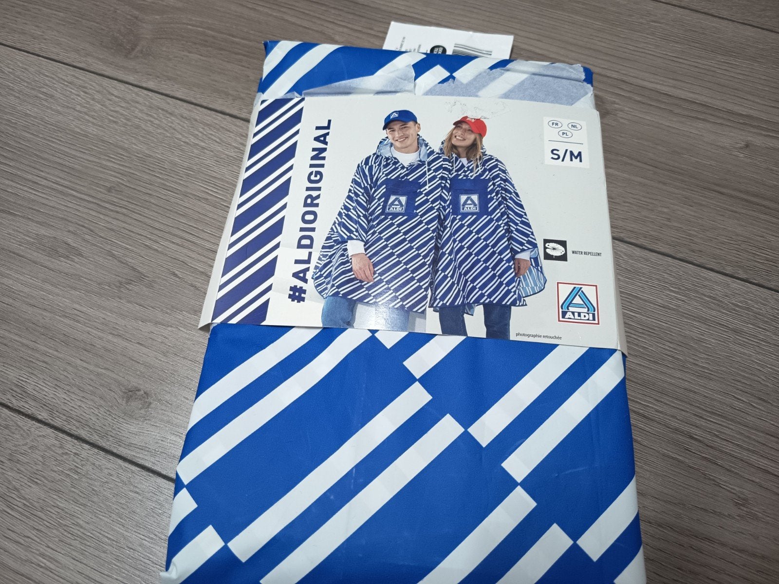 Regen poncho Aldi S/M, Ophalen of Verzenden, Nieuw, Regenponcho, Heren