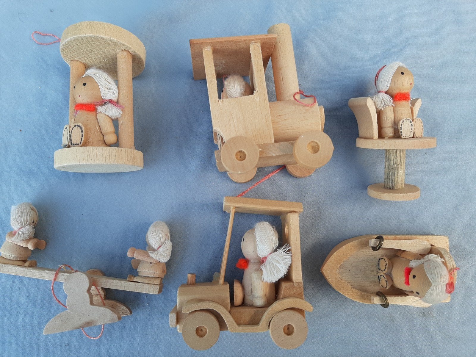 6 houten figuurtjes jaren 70/ auto/ wip/boot/stoel, Ophalen of Verzenden, Nieuw