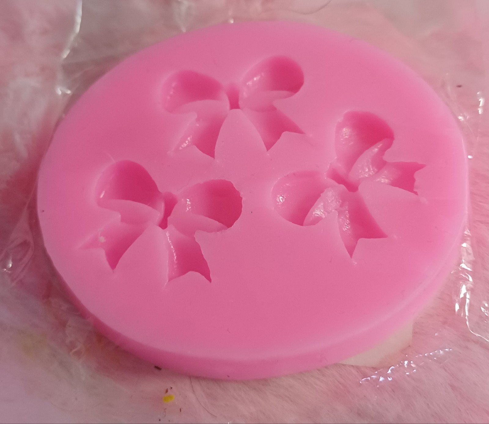 Leuke mal strikjes, Hobby en Vrije tijd, Taarten en Cupcakes maken, Ophalen of Verzenden, Taarten of Cupcakes, Versiering