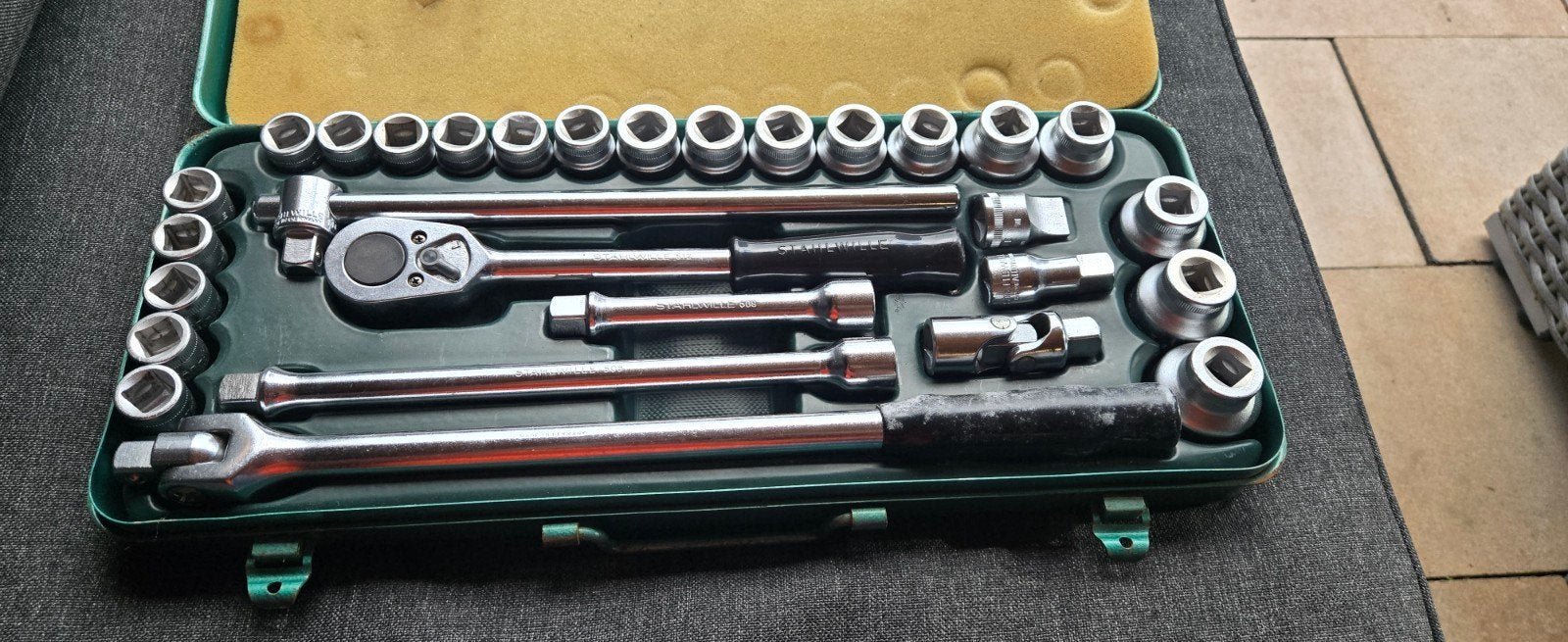 Stahlwille Doppenset Compleet in Metalen Koffer, Doe-het-zelf en Verbouw, Ophalen of Verzenden, Gebruikt, Gereedschapsset, Overige merken
