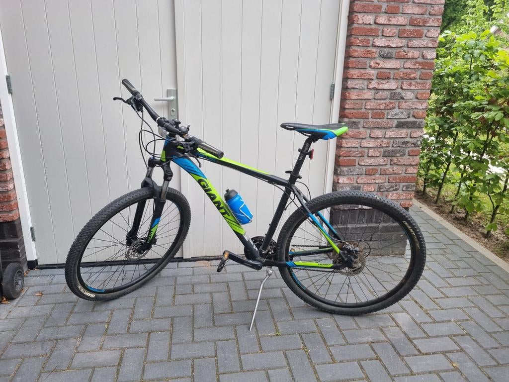 Giant Revel Mountainbike XL incl. helm en kleding, Fietsen en Brommers, Fietsen | Mountainbikes en ATB, Ophalen, Gebruikt, 57 cm of meer