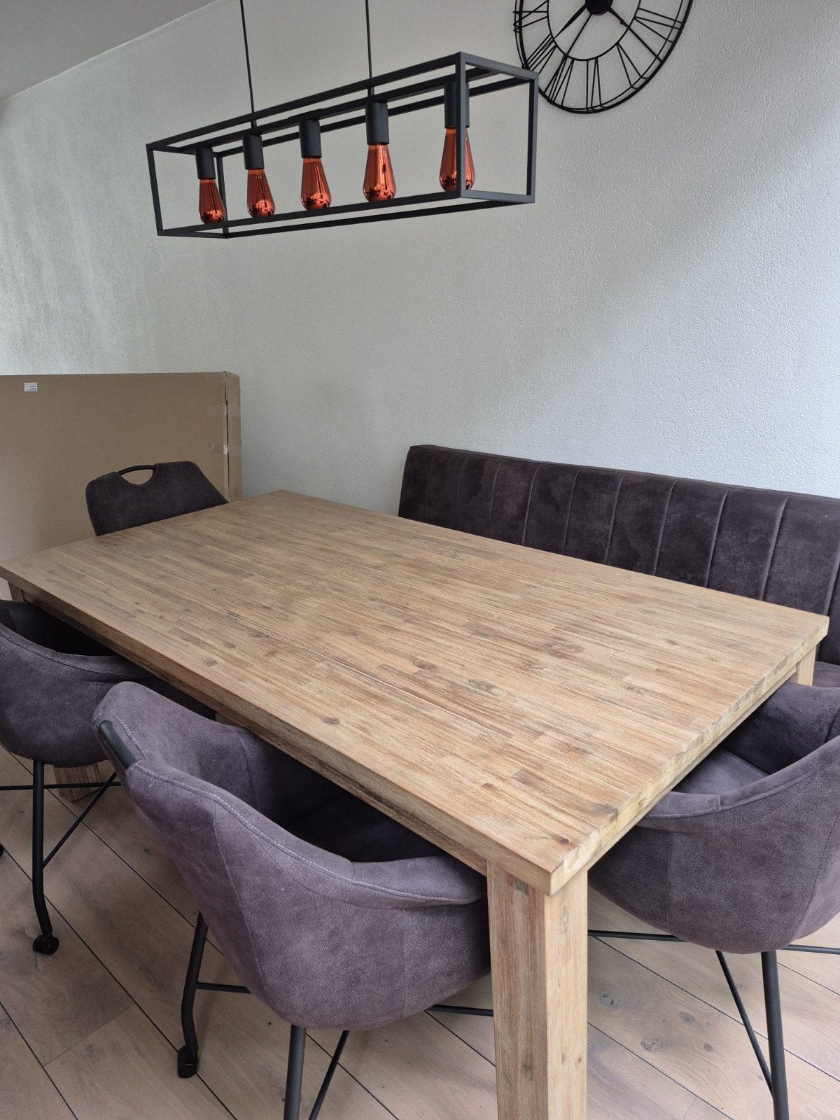 Robuuste eettafel uitschuifbaar, Huis en Inrichting, Tafels | Eettafels, Ophalen, Overige materialen, 50 tot 100 cm, Zo goed als nieuw