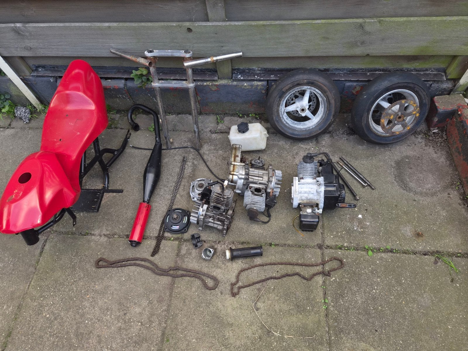 Pitbike onderdelen en frame - Diverse gebruikte onderdelen, Fietsen en Brommers, Ophalen of Verzenden, Gebruikt, Pitbike, Onbekend