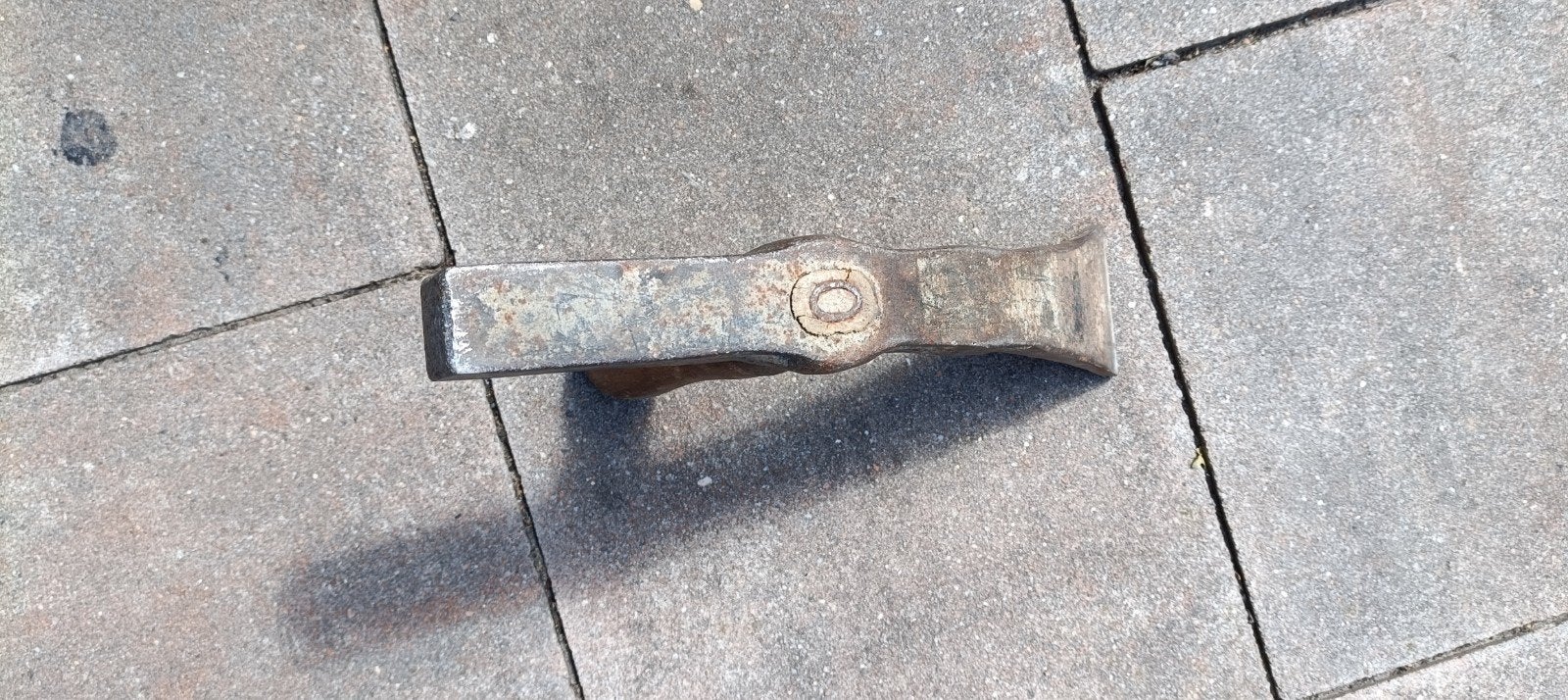 Gebruikte straatmakers hamer met houten handvat, Doe-het-zelf en Verbouw, Gereedschap | Handgereedschap, Ophalen, Gebruikt, Overige typen
