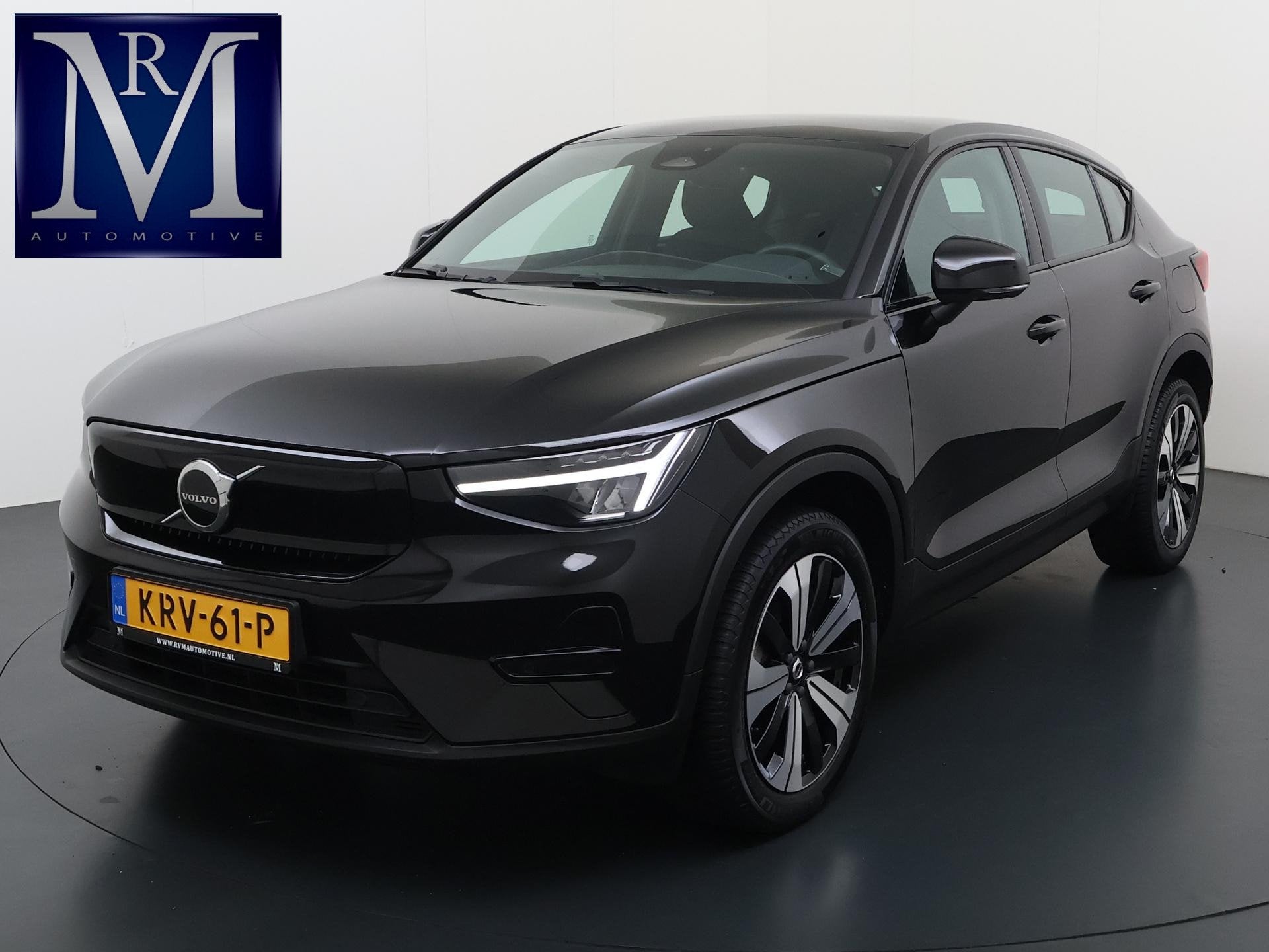 Volvo C40 Single Motor Core 70 kWh VOLVO DEALER ONDERHOUDEN|, Auto's, Gebruikt, Parkeersensor, Zwart, SUV of Terreinwagen