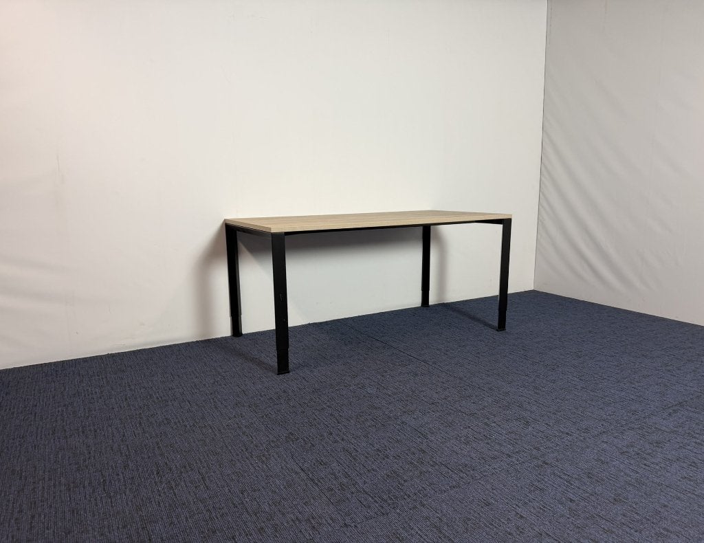 7 x Bureau Ahrend 700, nieuw blad, zwart frame, 160 x 80 cm., 160 cm, Gebruikt, Computerbureau, Ahrend