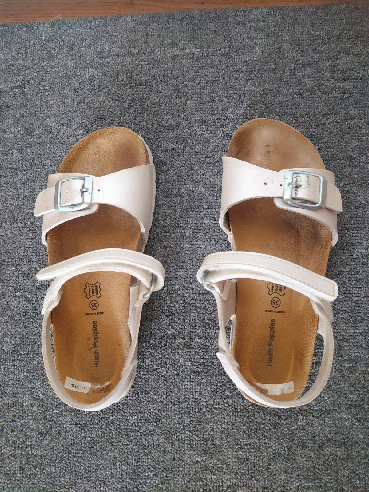 Hush Puppies sandalen, Ophalen of Verzenden, Zo goed als nieuw, Overige typen