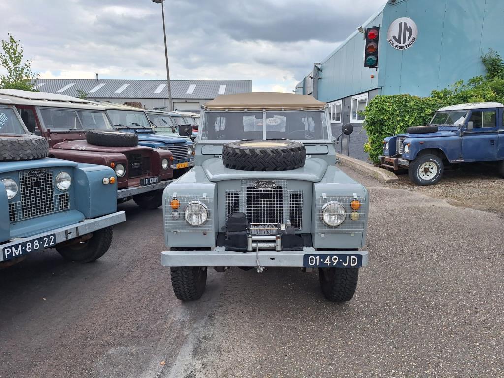 Land Rover 109 series IIa met originele lijn 6 cil, Auto's, Gebruikt, 2000 kg, Origineel Nederlands, Bedrijf