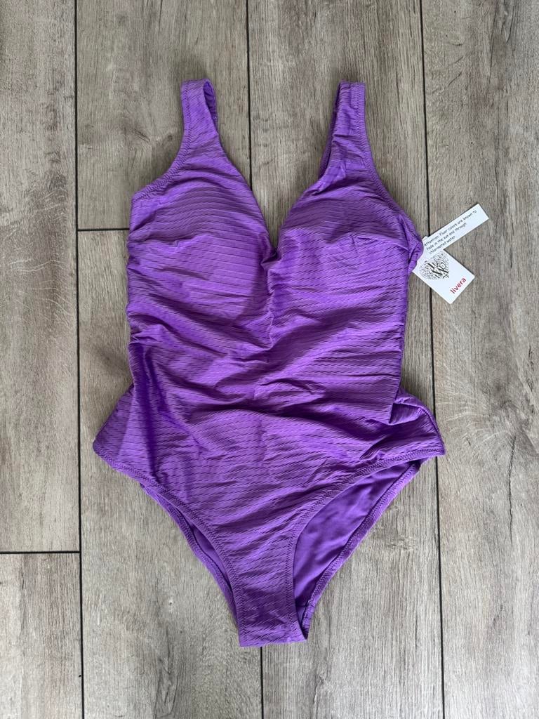 Super mooi nieuw paars badpak van Livera  (Maat 38), Verzenden, Nieuw, Paars, Badpak