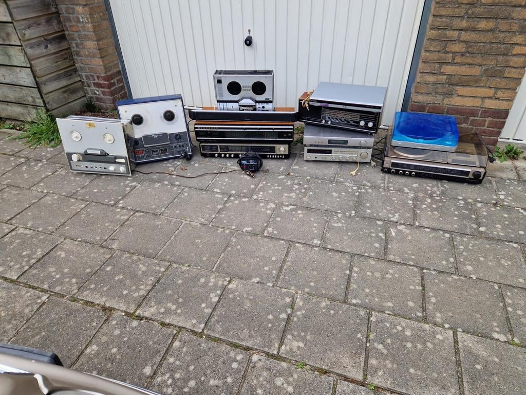 Partij stereo apparatuur Bandrecorder Denon  pick up Grundig, Ophalen