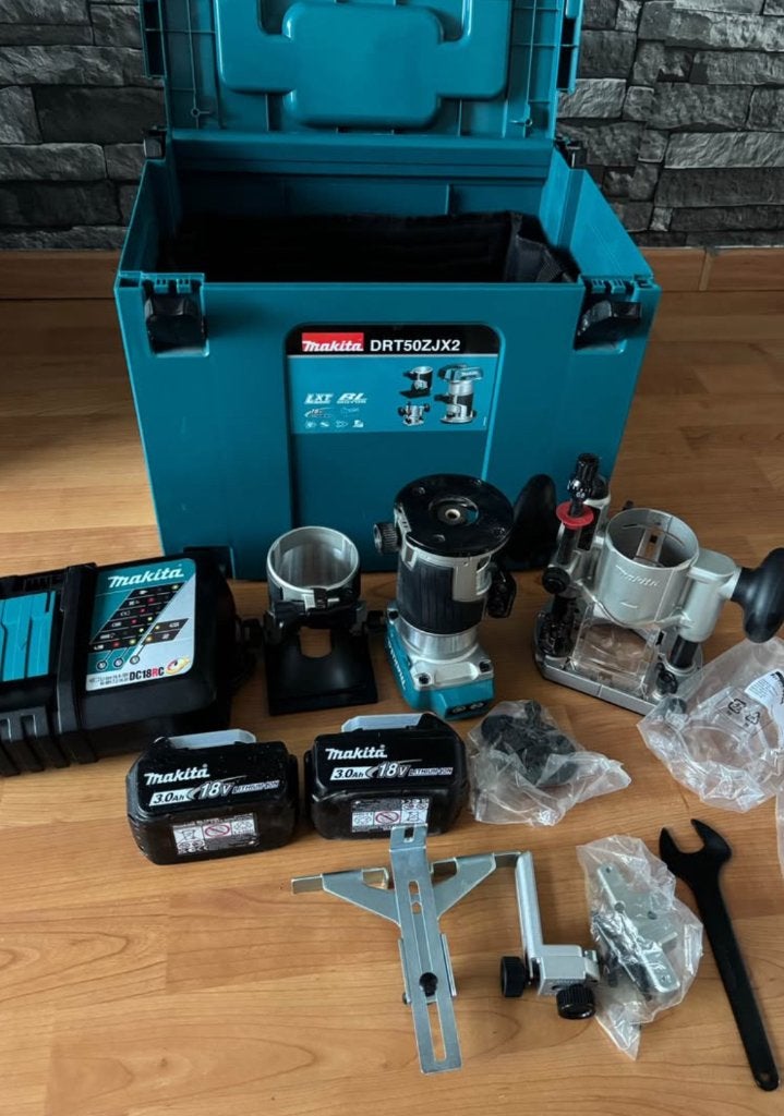 Bovenfrees makita 18V, Ophalen of Verzenden, Zo goed als nieuw, Elektrisch, Bovenfrees