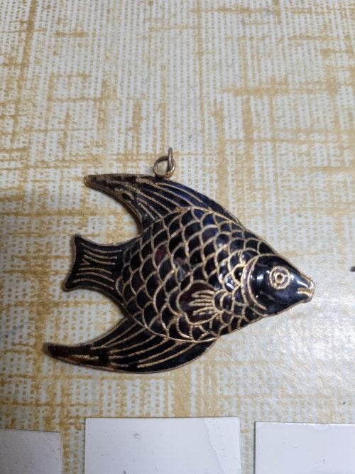 kettinghanger maan vis zwart goud kleurig 768, Ophalen of Verzenden, 'T Olde Gre-j, Info@toldegrej.nl, Endepoelstraat 20f Didam