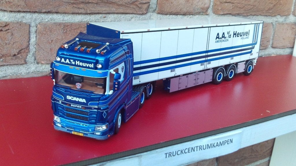 WSI  Scania  S.  Highline  van  A. A. van  den  Heuvel., Hobby en Vrije tijd, Ophalen of Verzenden, Nieuw, Bus of Vrachtwagen