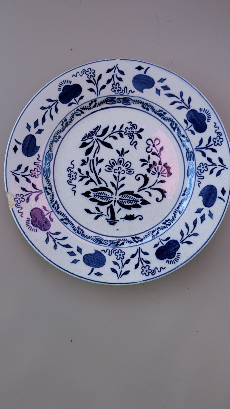 Antiek Delfts Blauw Bord met Bloemmotief - Handgeschilderd, Antiek en Kunst, Antiek | Servies los, Ophalen of Verzenden