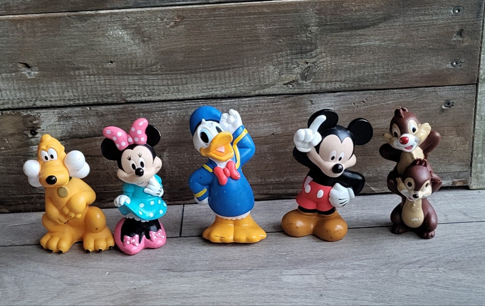 Disney Figuren Set: Mickey, Minnie, Donald, Pluto, Knabbel, Ophalen of Verzenden, Mickey Mouse, Gebruikt, Beeldje of Figuurtje