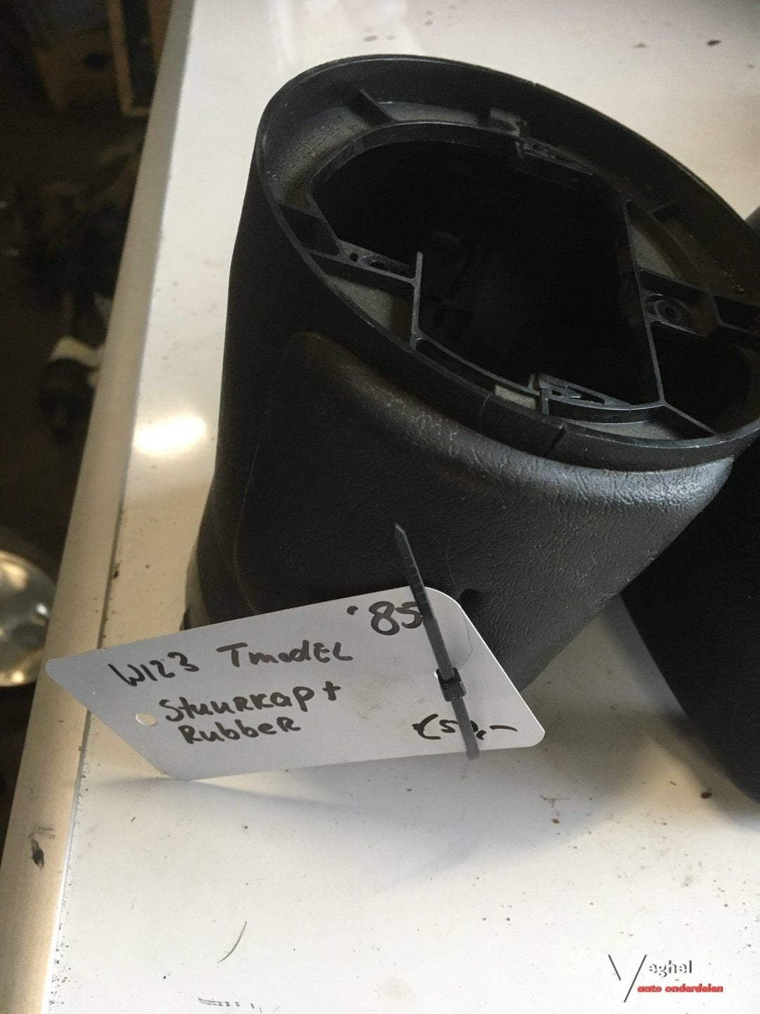 Mercedes w123 1985  Stuurkap met rubber, Gebruikt, -, -, Ophalen of Verzenden