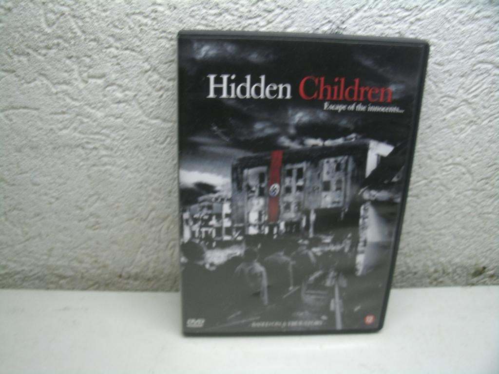 dvd 235b hidden children, Vanaf 16 jaar, Ophalen of Verzenden, Zo goed als nieuw
