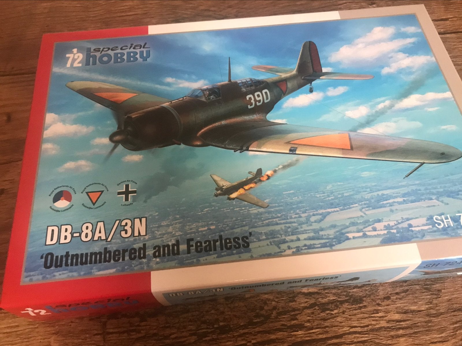 Douglas DB 8A, Ophalen of Verzenden, Nieuw, Groter dan 1:72, Overige merken