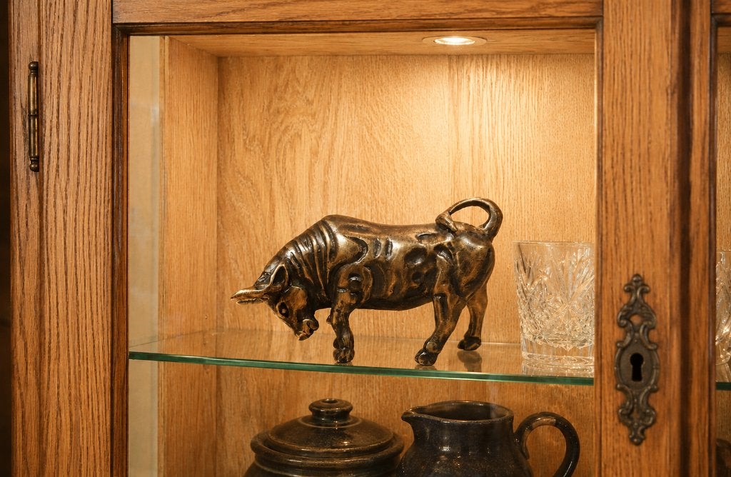 STIER / bronzen beeld / 13 cm lang