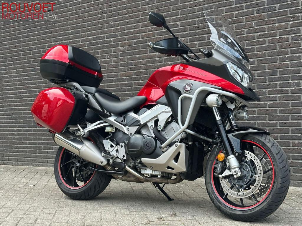 HONDA VFR 800 X CROSSRUNNER VFR800X VFR800, Motoren, 782 cc, HONDA, 4 cilinders, Motorrijbewijs A