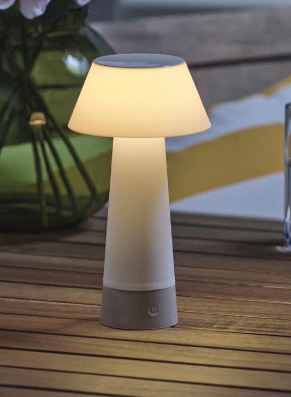 IKEA Solvinden Tafellamp - Gezocht, Kunststof, Gebruikt, Wit, Ophalen of Verzenden
