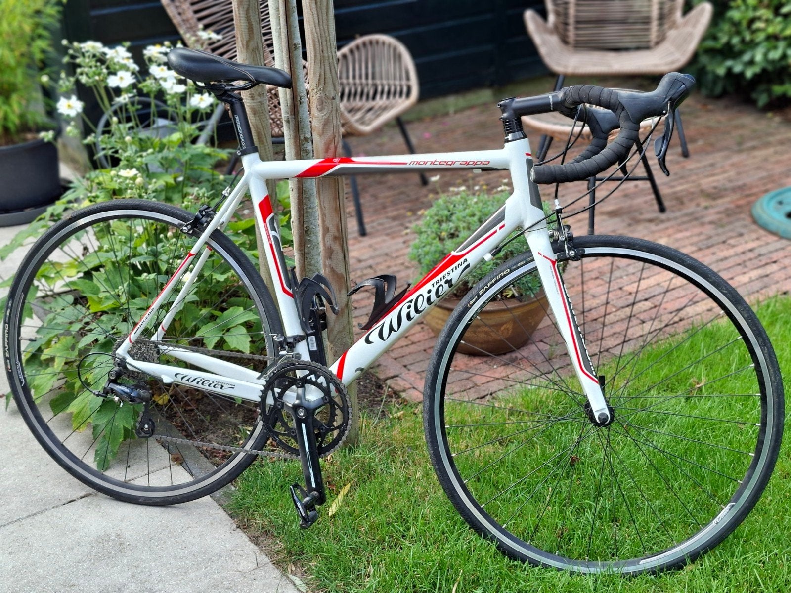 Wilier Triestina Racefiets - 54cm, wit/rood, Shimano Sora, Ophalen, Zo goed als nieuw