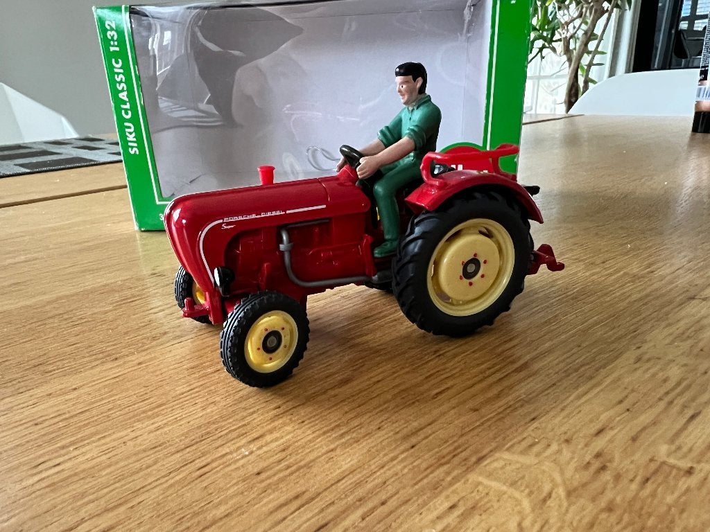 Siku 3461 Porsche Diesel Tractor als NIEUW, Ophalen of Verzenden, Zo goed als nieuw, Tractor of Landbouw, SIKU