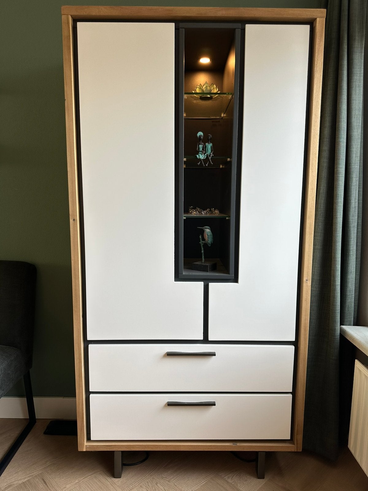 Xooon kast, Otta serie, met lades, planken en verlichting, Ophalen, Met lade(s), Zo goed als nieuw, Overige houtsoorten