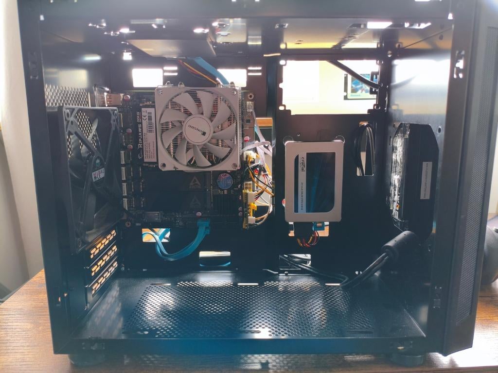 Homeserver, 2TB NVME, 2TB SATA SSD, 16GB DDR5, Computers en Software, Desktop Pc's, Ophalen, Gebruikt, 4 TB, SSD