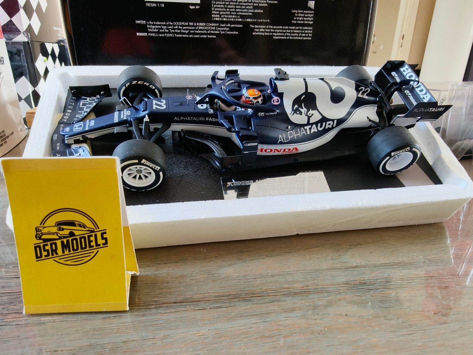 AlphaTauri Honda AT02 Yuki Tsunoda Bahrain GP 2021, Minichamps, Auto, Ophalen of Verzenden, Zo goed als nieuw