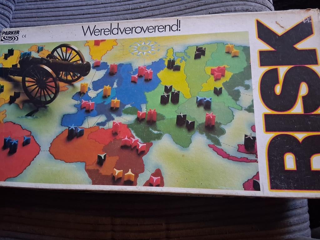 Risk - Parker, Hobby en Vrije tijd, Gezelschapsspellen | Bordspellen, Ophalen of Verzenden, Zo goed als nieuw