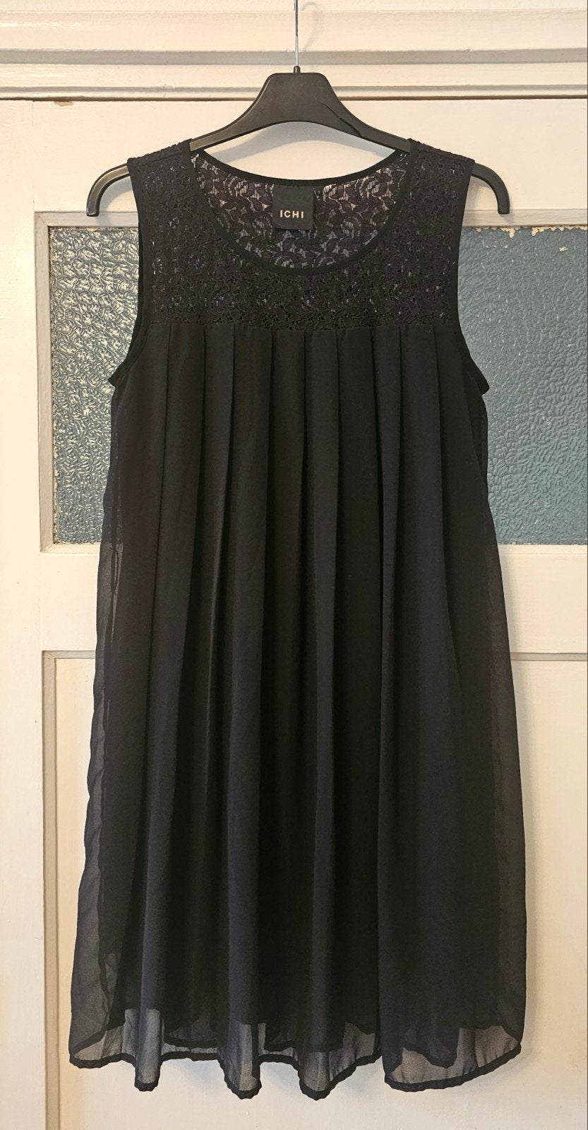 Ichi prachtige zwarte jurk mt S in zeer goede staat., Kleding | Dames, Jurken, Ophalen of Verzenden, Zo goed als nieuw, Maat 36 (S)
