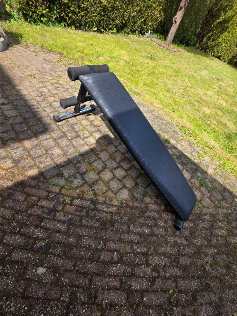 Kettler buikspierbank / sit-up bank, Ophalen