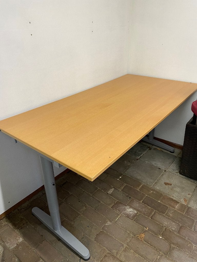 Bureau met ladenblok