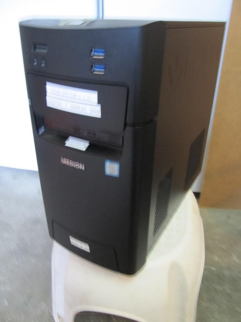 (49)Quadcore Intel Core i5-6402P upto 3,4 Ghz.12Gb,SSD,HDD, Computers en Software, Computerbehuizingen, Zo goed als nieuw, Ophalen of Verzenden