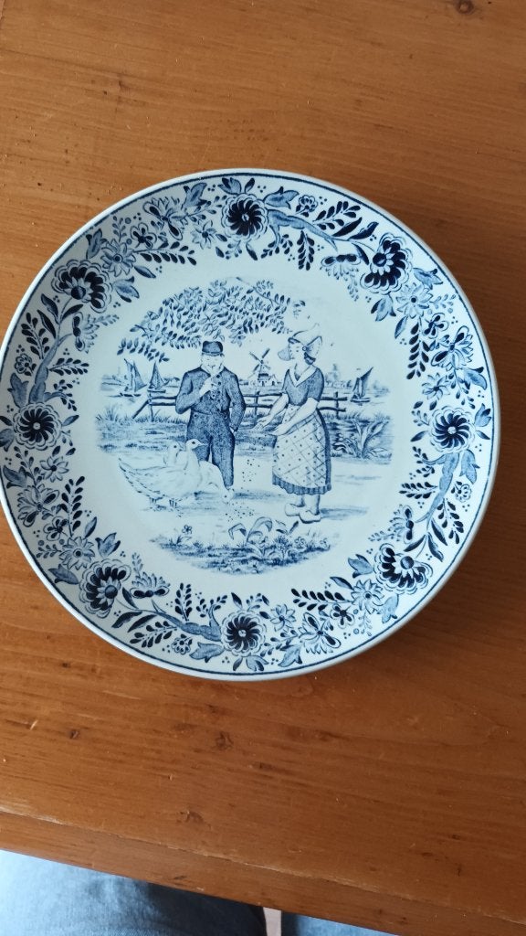 Delftsblauw bord, Ophalen