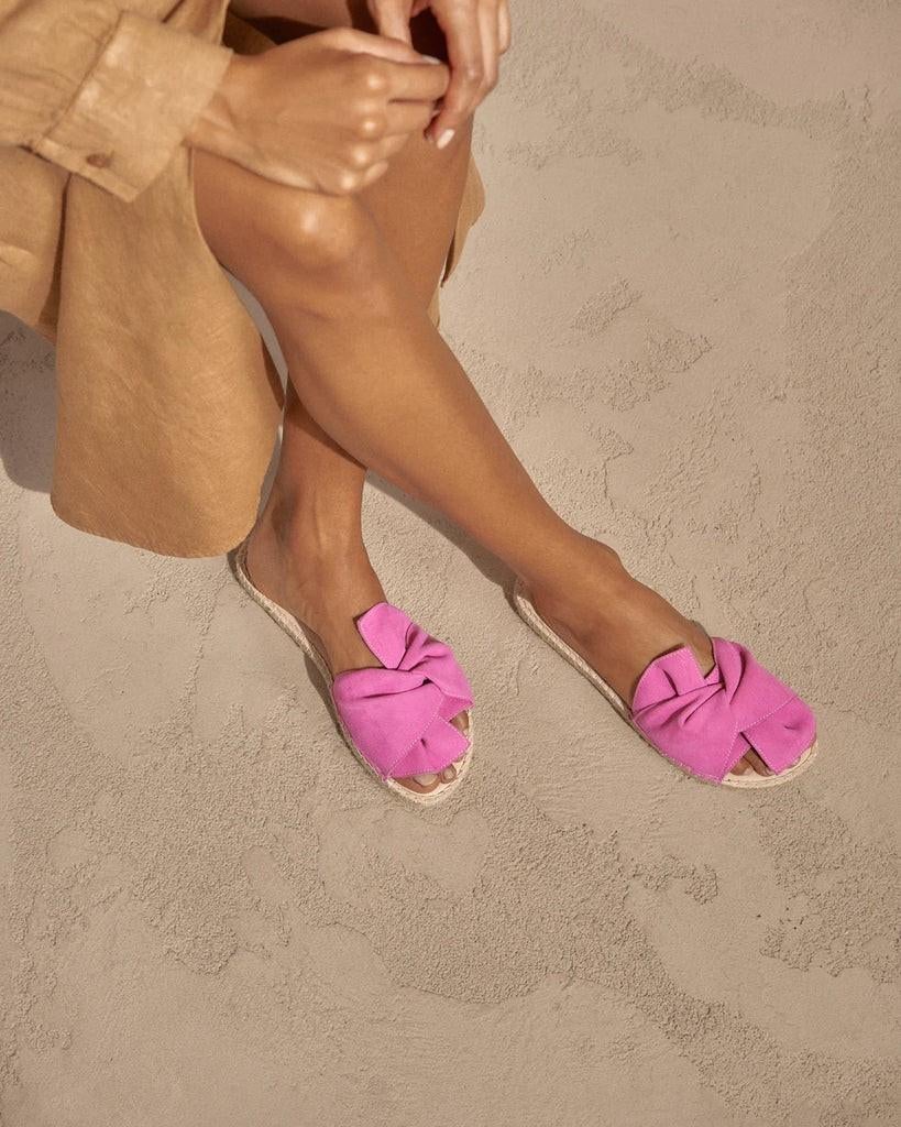 Manebi sandalen / espadrilles met suède NIEUW mt 39,5, Manebi, Zwart, Ophalen of Verzenden, Sneakers of Gympen