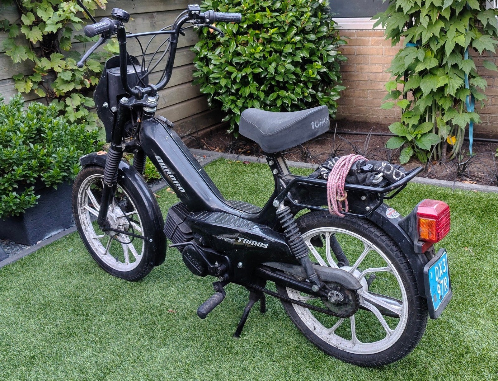Tomos quadro zwart, Fietsen en Brommers, Brommers | Tomos, Ophalen, Gebruikt, Quadro
