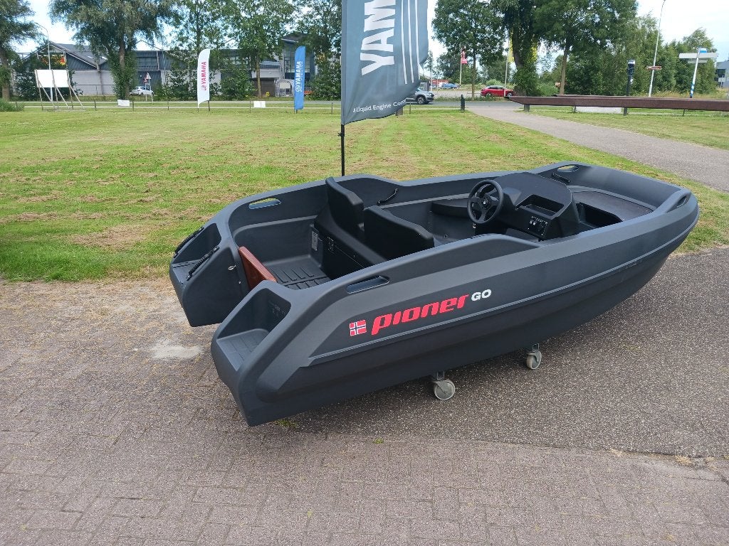 console boot Pioner go inclusief 8 pk Yamaha voor maar, Watersport en Boten, Ophalen, Kunststof, 18 m, 10 pk