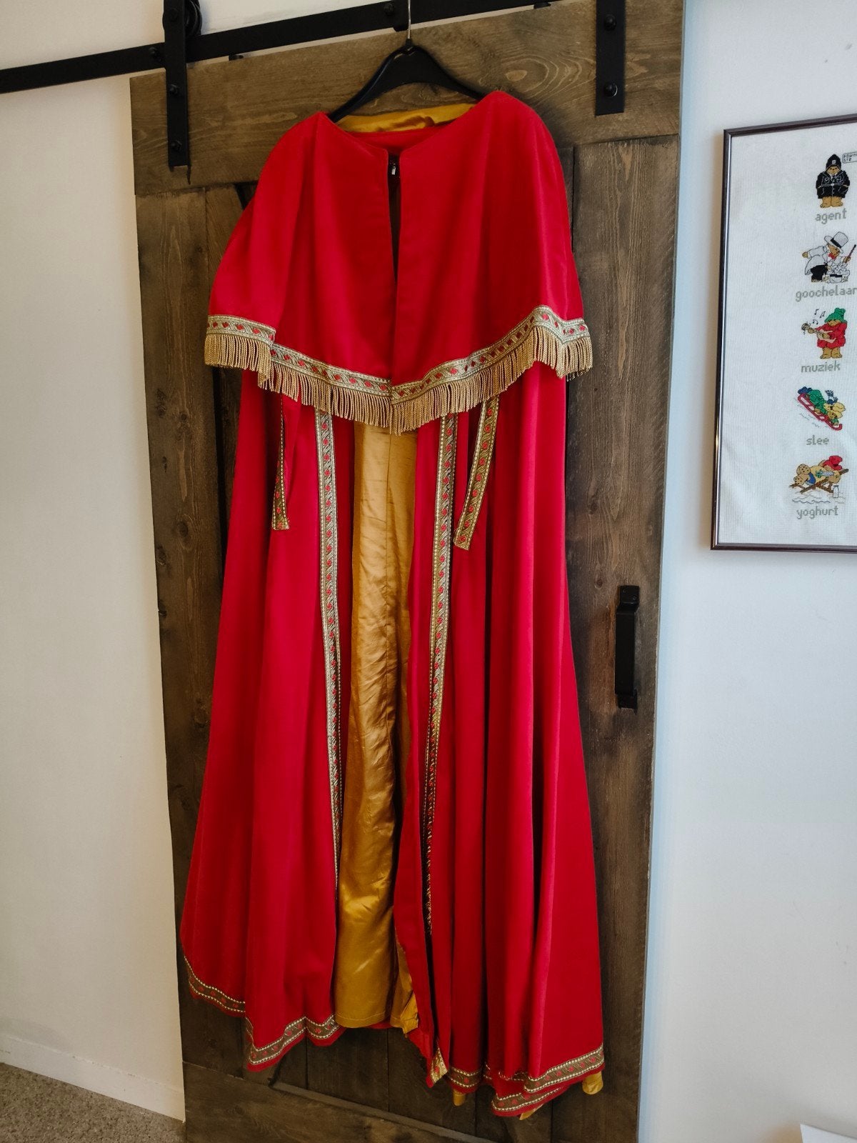 Compleet Sinterklaas Kostuum - Hoogwaardige Kwaliteit, Diversen, Ophalen, Zo goed als nieuw