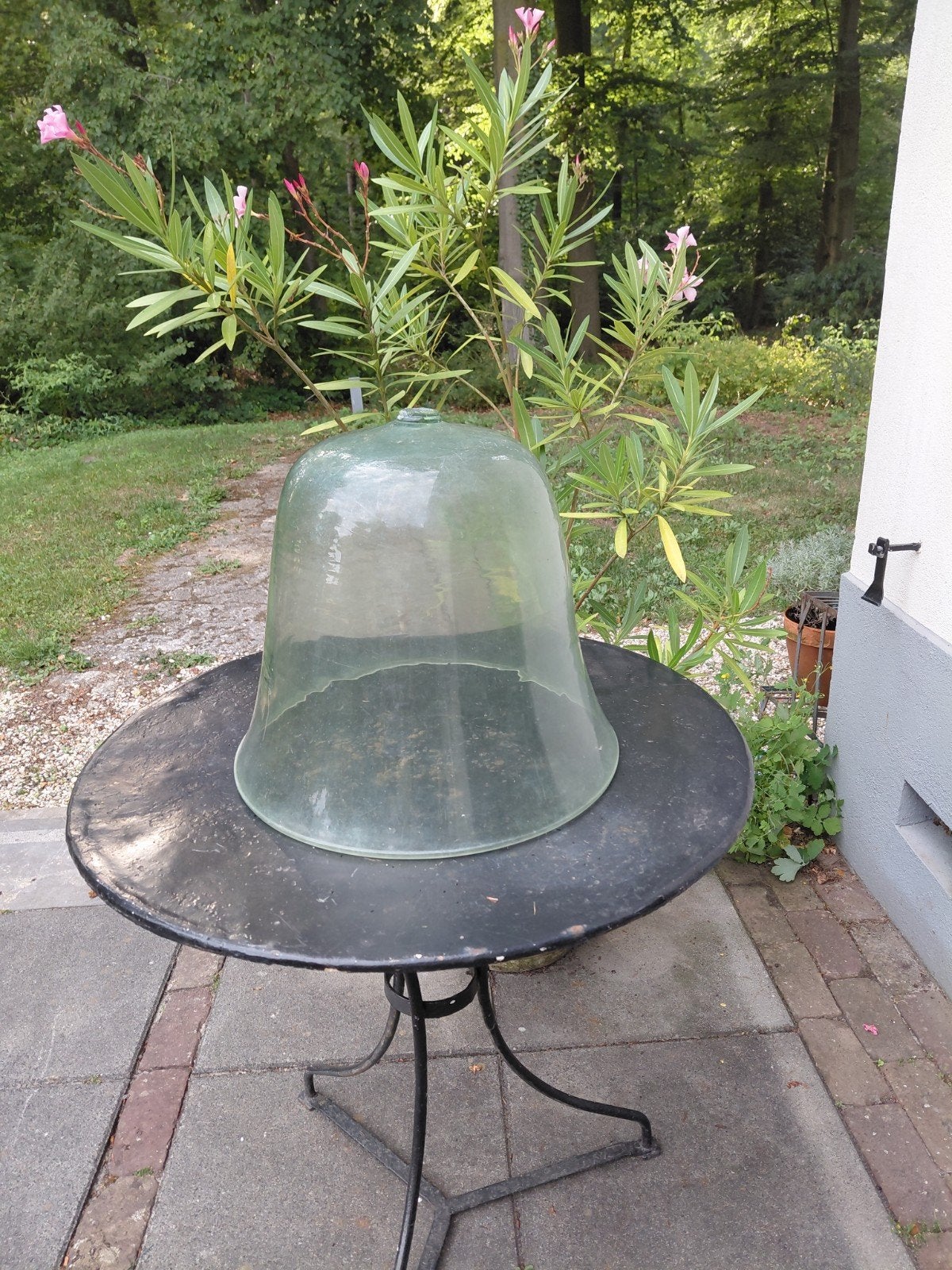 antieke cloche, Ophalen