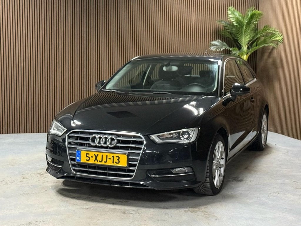 Audi A3 1.4 TFSI Ambit. PL S (bj 2013, automaat), Euro 5, Gebruikt, 4 cilinders, Zwart