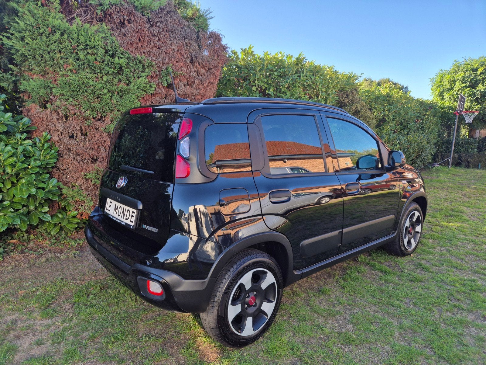 Fiat Panda Cross 70HP Hybride 2024 8dkm NW, Auto's, Dealer onderhouden, Stof, Panda, Bedrijf