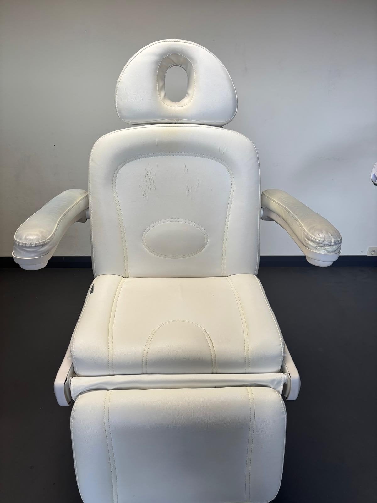elektrische behandelstoel (Physa) pedicure/wellnes/tattoo, Huidbehandeling