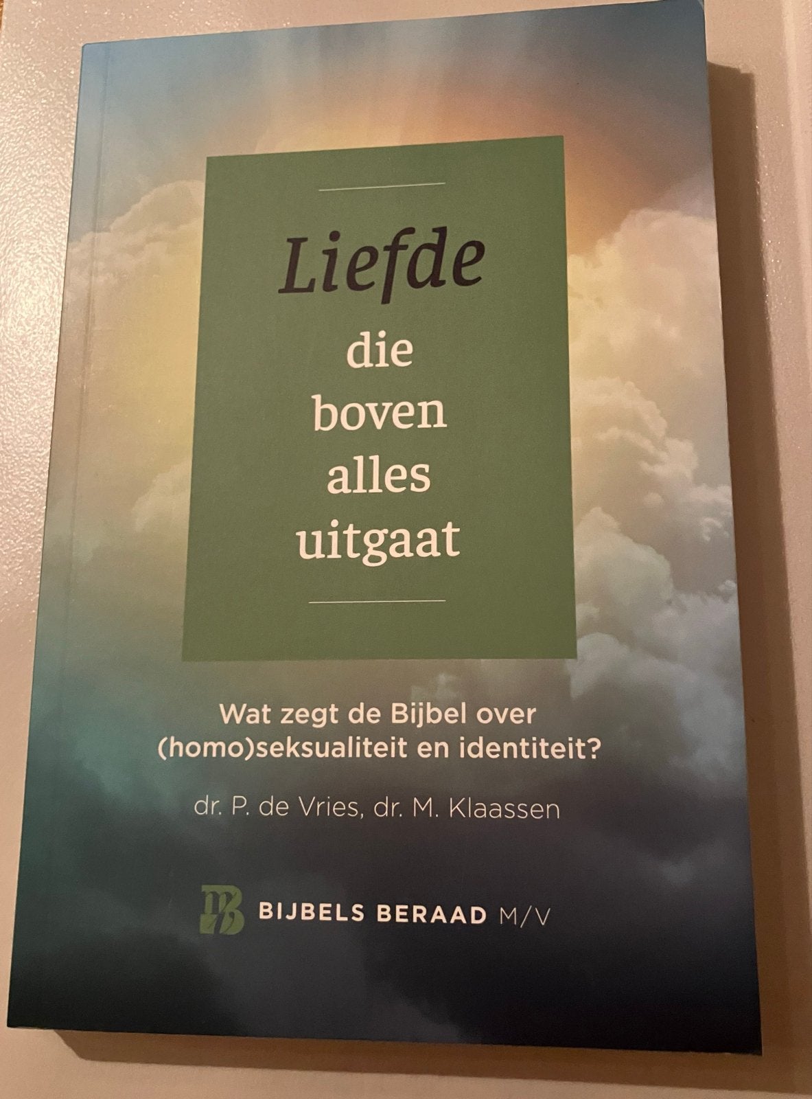 Liefde die boven alles uitgaat - Dr. P. de Vries, Dr. M. Kla, Ophalen of Verzenden, Nieuw, Christendom | Protestants