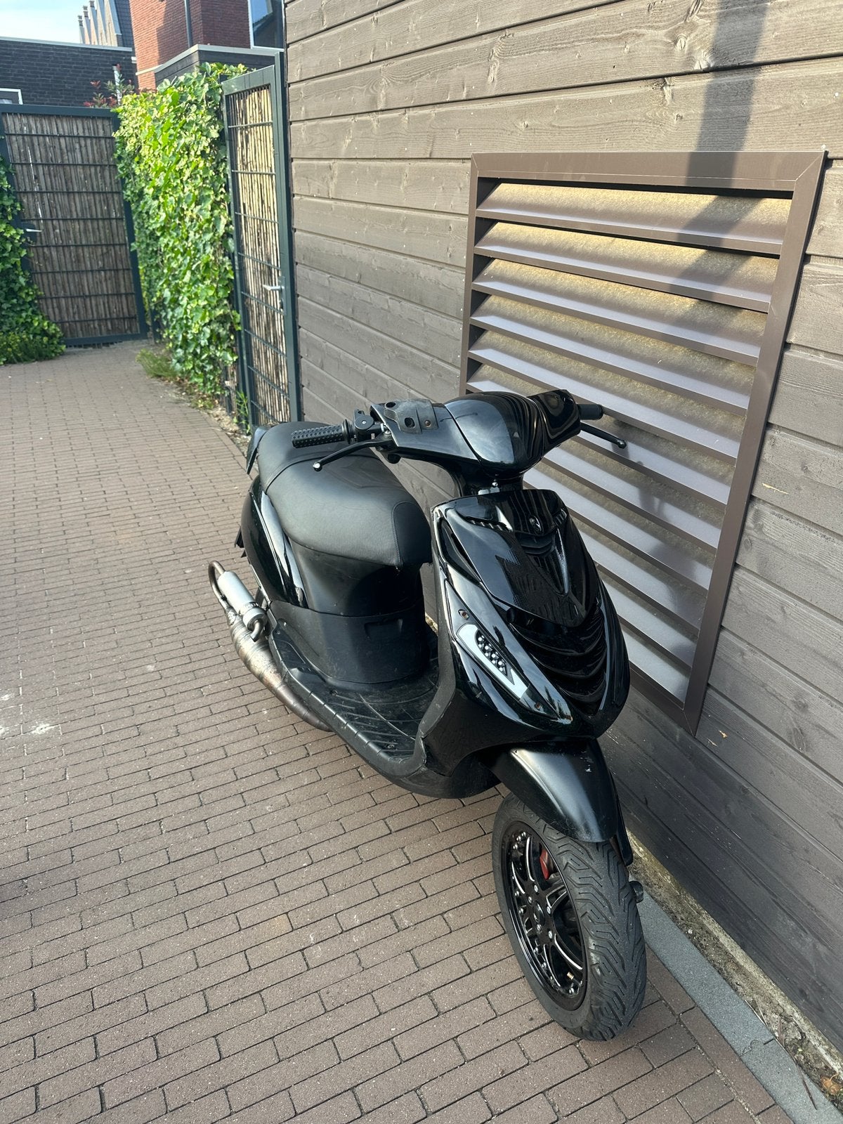 Zip 70cc, Ophalen, Tweetakt, Maximaal 45 km/u, Zo goed als nieuw
