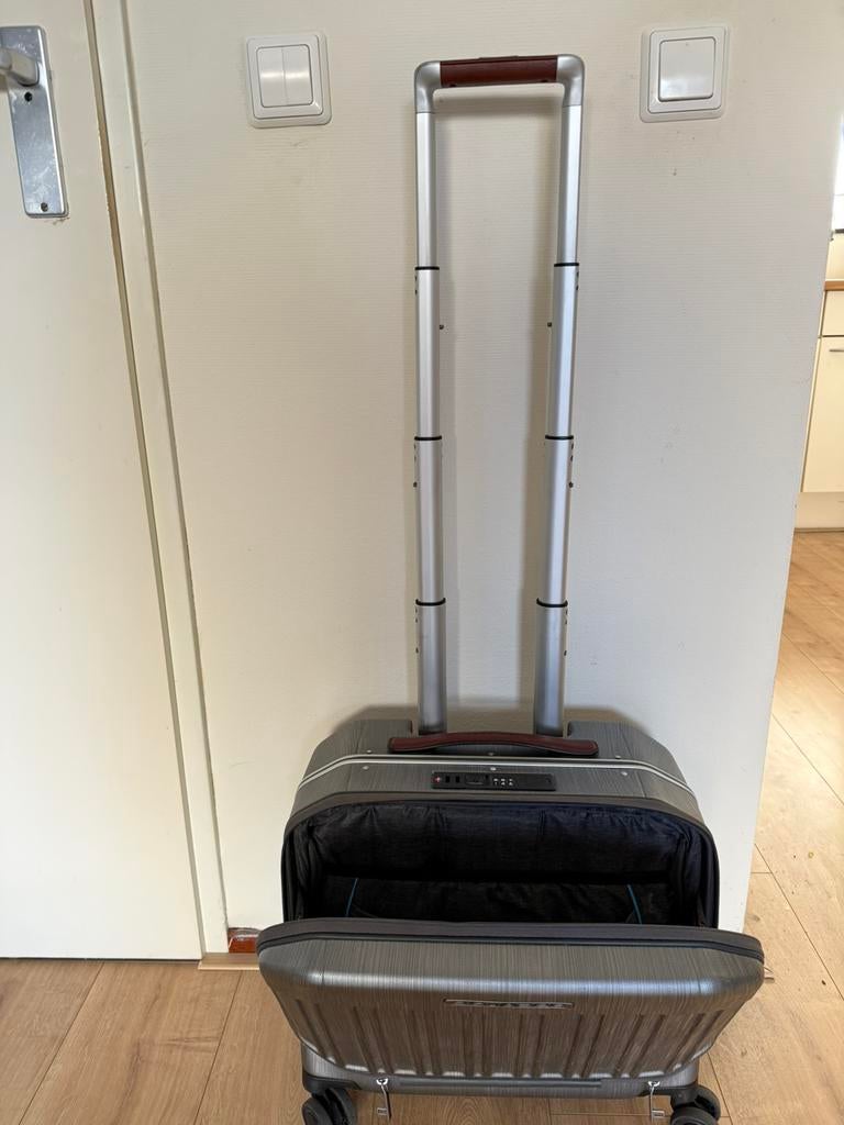 Piquadro PQLM Laptop Trolley (incl. bon + 4 jr. garantie), Wieltjes, Hard kunststof, Minder dan 50 cm, Ophalen of Verzenden